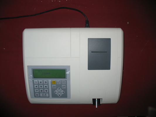 100w AC 220V ± 10% LCD Display Automated Urine Analyzer with Auto Recognition System
